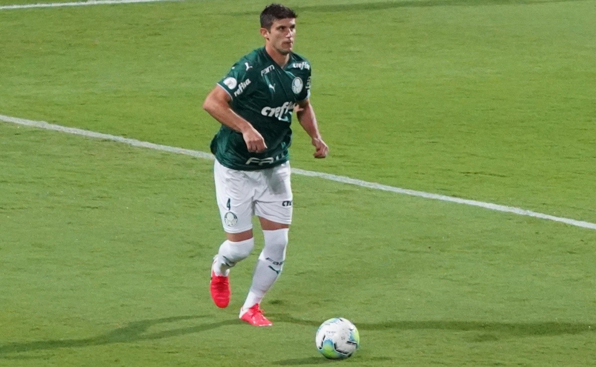Benjamín Kuscevic es titular todo el partido en ruda goleada de Palmeiras visitando a Juventude por el Brasileirao