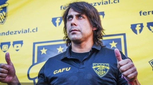 Arturo Sanhueza está de vuelta en Fernández Vial.