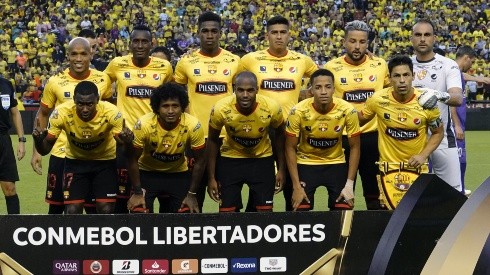Barcelona pide suspender la Copa Libertadores