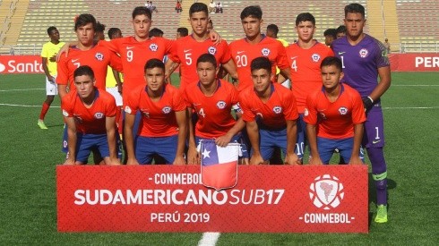 La Roja sub 17 enfrenta a Perú.