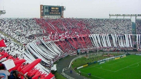 5.000 hinchas argentinos acompañarán a River Plate en Santiago