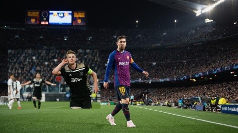En el Camp Nou se festejó con todo el gol del Ajax.