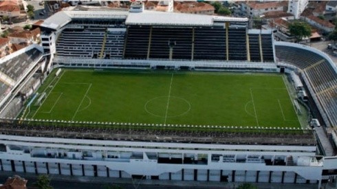 Sampaoli pide jugar en estadio de Santos para tener más chances de campeonar