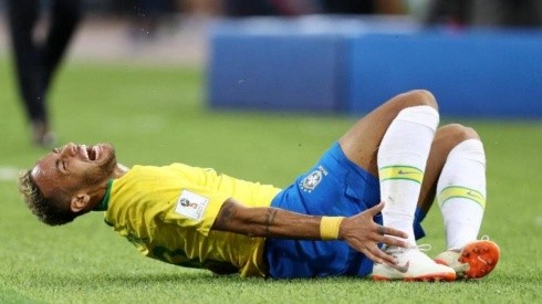 DT campeón del mundo sin piedad: "A Neymar los niños lo imitan tirándose"