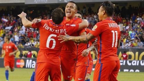 Chapa, Edu y Alexis: el ataque de Chile.
