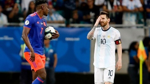 Colombia le pega a Argentina y Messi.