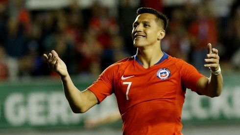 Alexis comandará el ataque de Chile ante Japón.