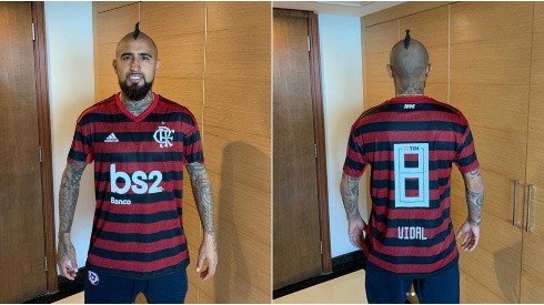 Vidal posó orgulloso con la camiseta del Flamengo