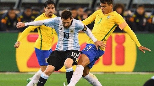 Thiago Silva se medirá a Lionel Messi el martes.