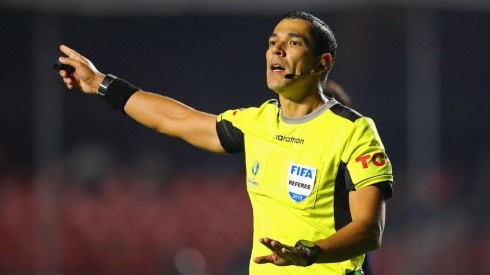 Mario Díaz de Vivar será el árbitro del duelo entre Chile y Argentina por el tercer lugar de Copa América (Foto: Getty Images)