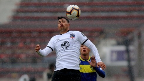 Ivan Morales sigue en Colo Colo y se ilusiona: "Quiero estar pronto en la Roja adulta"