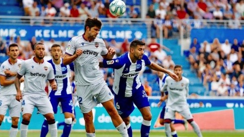 DT de Alavés lamenta partida de Maripán al fútbol francés