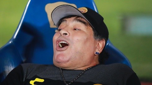 Maradona firma hasta junio de 2020 con el Lobo.