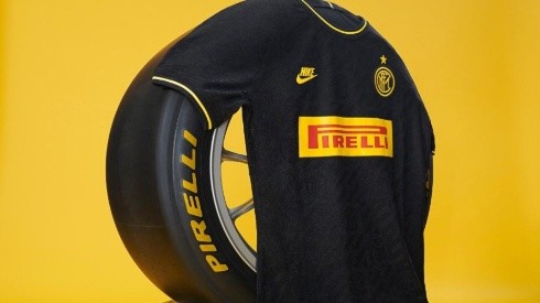 ¿Cómo le quedará a Alexis? Inter presenta su tercera camiseta para la temporada 2019/20