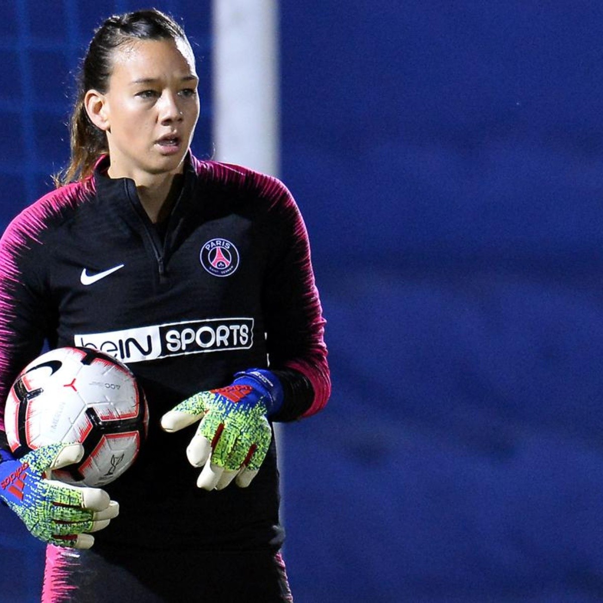 Comienza Un Nuevo Sueno Christiane Endler Es Titular En El Estreno Del Psg Por La Champions Femenina 2019 20 Redgol