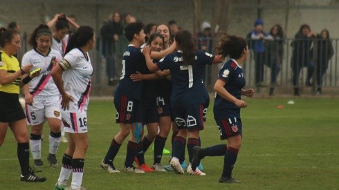 Las azules se acercan a lugares de playoff del Campeonato Nacional Femenino.