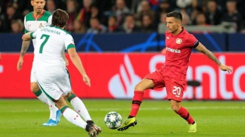 En vivo: Charles Aránguiz es titular en el estreno del Bayer Leverkusen en Champions League