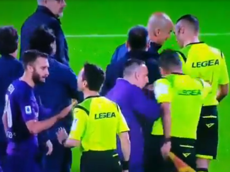 Ribery se enoja con el arbitraje y empuja a un asistente
