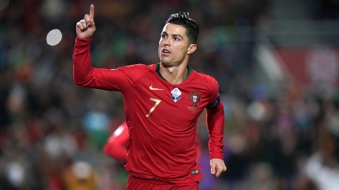 Portugal con Cristiano Ronaldo a la cabeza van por la clasificación a la Eurocopa 2020 este domingo.