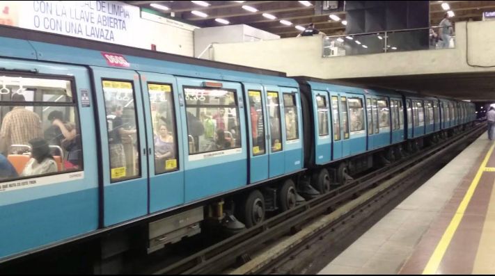 Horarios, líneas y estaciones que funcionan en el Metro ...