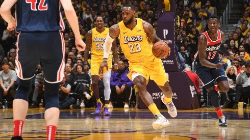 Video | Los Lakers alcanzan su mejor comienzo histórico de temporada tras vencer a los Wizards