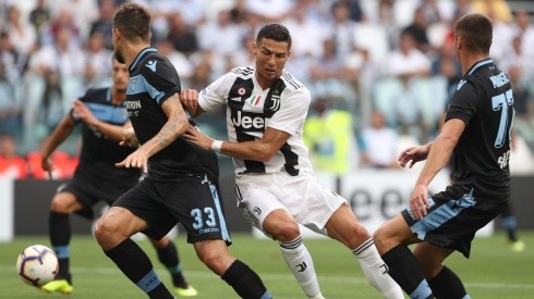 Juventus enfrenta a Lazio por una nueva fecha de la Serie A.