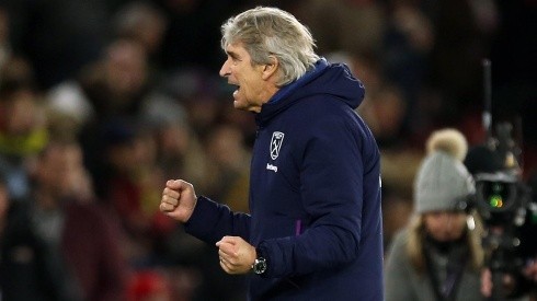 West Ham vuelve al triunfo y le da un respiro a Manuel Pellegrini