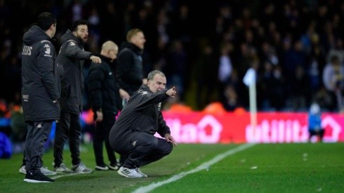 Leeds de Marcelo Bielsa cae y pierde el liderato en el ascenso inglés