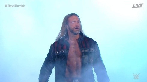 Edge de regreso como luchador tras nueve años.