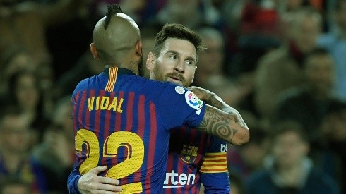 Messi junto a Vidal, una pareja que se entiende muy bien en el campo y fuera de el
