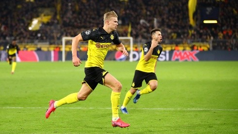 Erling Haaland festejando un gol con el Borussia