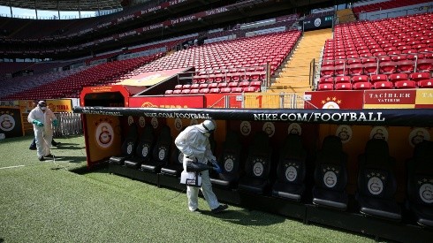 El estadio de Galatasaray fue sanitizado