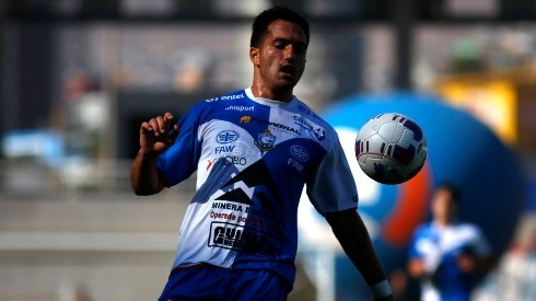 Matías Jadue defendiendo la camiseta de Deportes Antofagasta