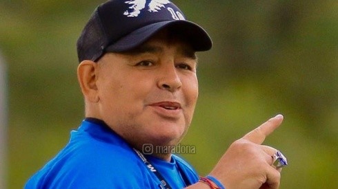 Maradona está respetando la cuarentena del covid-19.