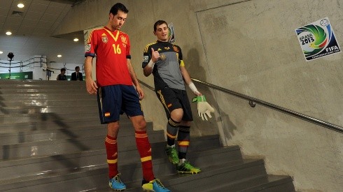 Sergio Busquets e Iker Casillas en la Copa Confederaciones 2013