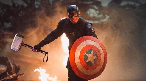 El día en que Chris Evans dejó de ser el "Capitán América", está entre los nuevos clips de "Avengers".