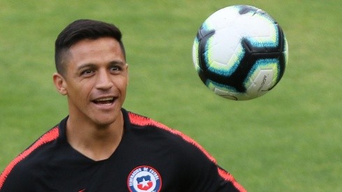 Alexis Sánchez jugó en Cobreloa, Colo Colo, River Plate, Udinese, Barcelona, Arsenal, Manchester United e Inter