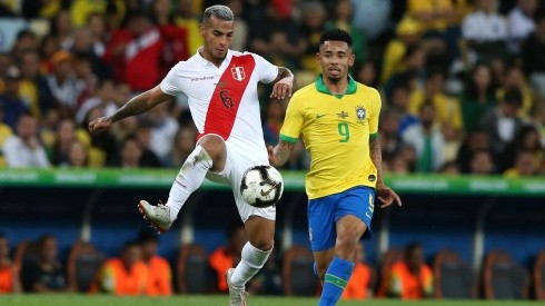 Miguel Trauco ante Brasil en la Copa América