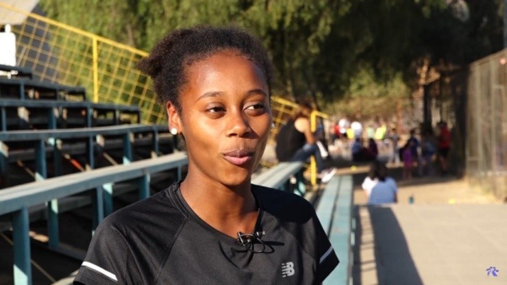 La atleta Berdine Castillo en conversación con Deportivo Escolar en 2018.