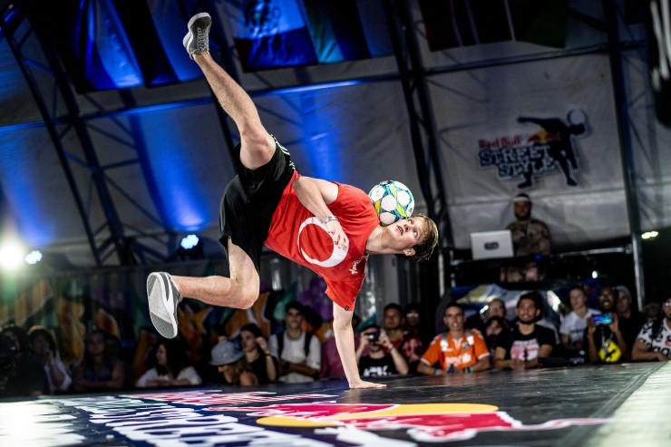 Jesse Marlet fue otro de los participantes de la gran final del Red Bull Street Style en Miami, Florida, durante el 2019.