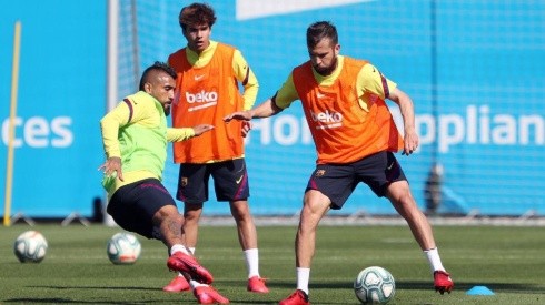 Vidal entrenando en Barcelona