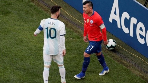 Lionel Messi y Gary Medel dos protagonistas de los duelos entre Chile y Argentina