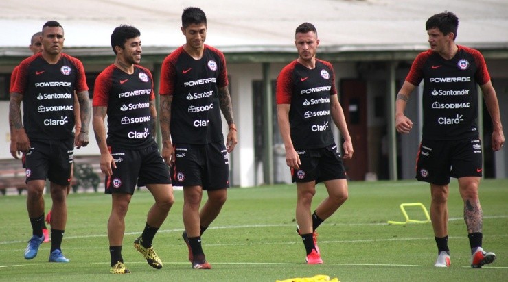 Reinaldo Rueda realizó su último microciclo con jugadores locales en febrero (Agencia Uno)