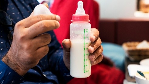 Científicos rusos aseguran que la leche materna puede servir para la lucha contra el coronavirus