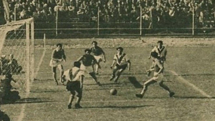 Hace 87 Años Ocho Clubes Decidieron Fundar La Primera División De Chile ...