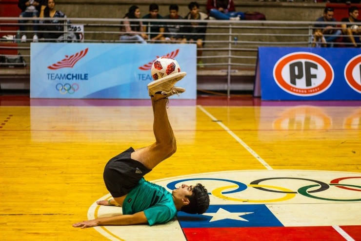 Sebastián Zavala es el otro invitado para este miércoles en las plataformas digitales de RedGol, con miras al Red Bull Street Style 2020.