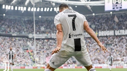 Cristiano Ronaldo realizó cuatro horas de prácticas individuales antes que llegaran sus compañeros de equipo a la ciudad deportiva de la Juventus