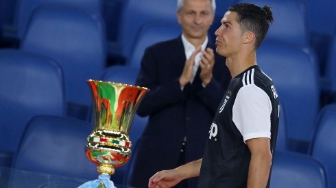 CR7 y el plantel de Juventus no se ponen las medallas de subcampeón de la Copa Italia.