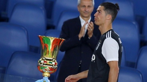 Cristiano Ronaldo hace una mueca frente a la Copa Italia que perdió ante el Nápoli
