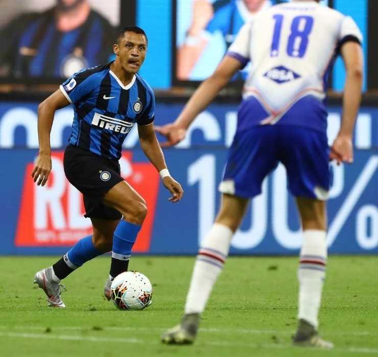 Alexis Sánchez no pudo concretar sus denodadas intenciones en el triunfo del Inter (Inter)